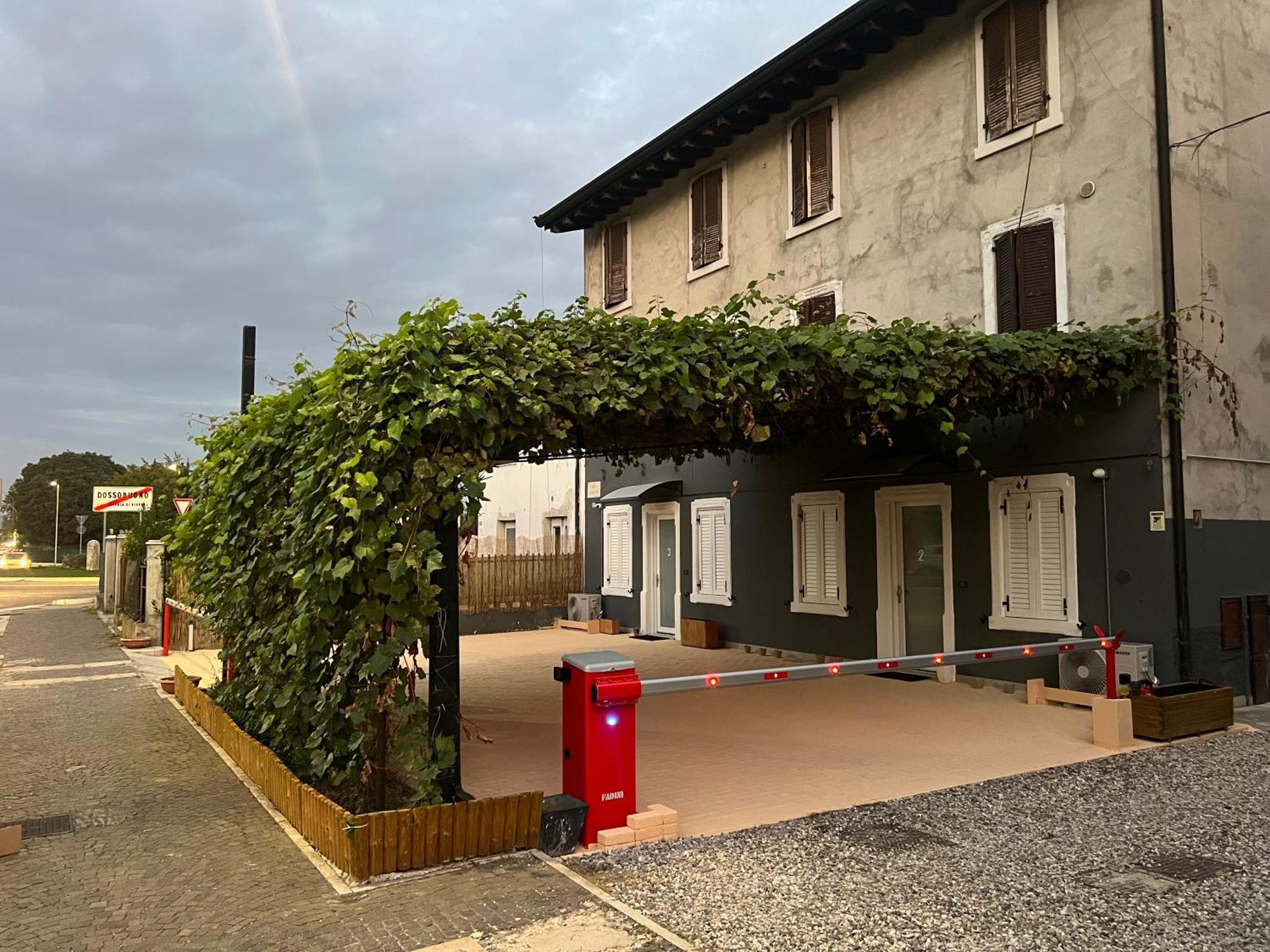 La Pergola Suites Dossobuono Exteriér fotografie